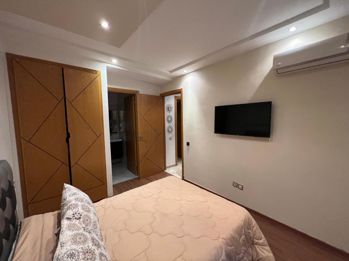 Bel Appart+2 Room+Wifi+Gare Casa Voyageur+Tram Casablanca Luaran gambar